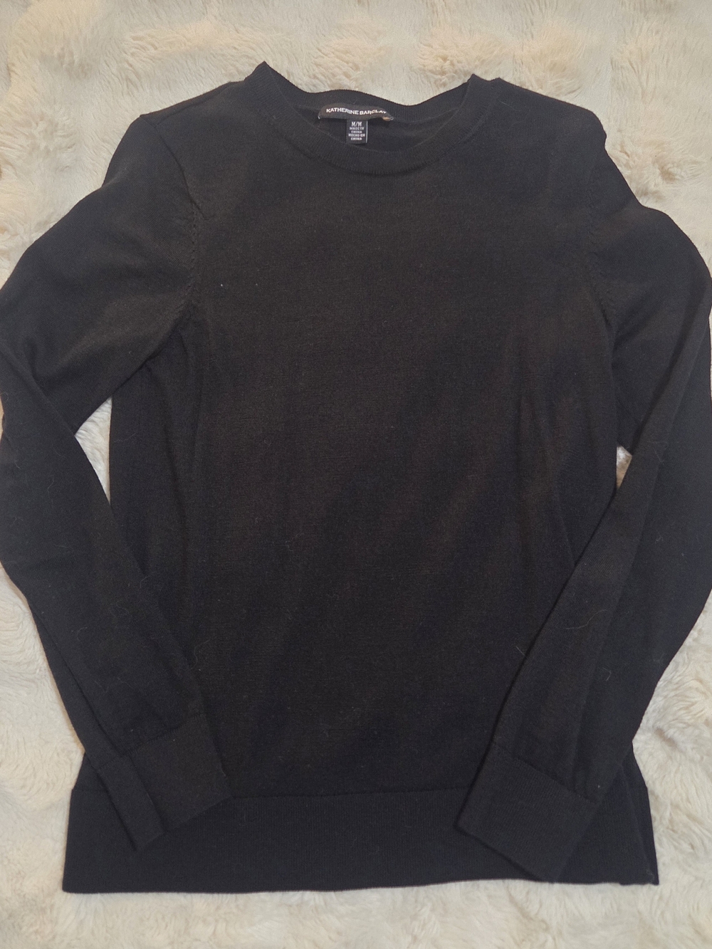 Womens Black Crewneck Pullover